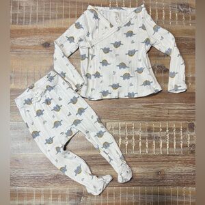 Peyton & Scout Dinosaur Baby Outfit Pajamas 100% cotton